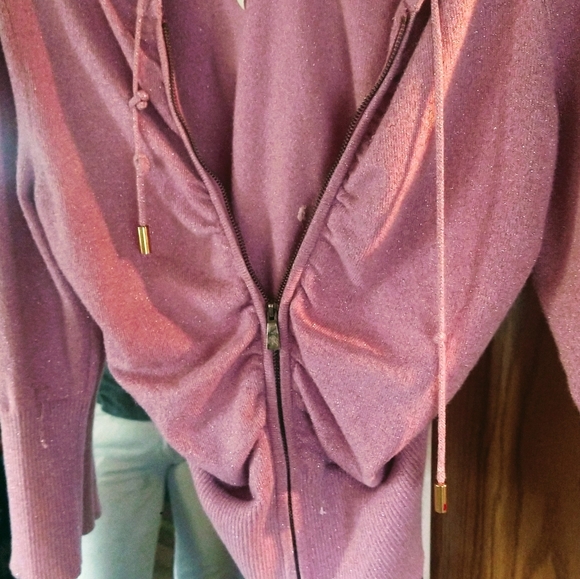 Pink and glittered form fitting hoody - Picture 6 of 6
